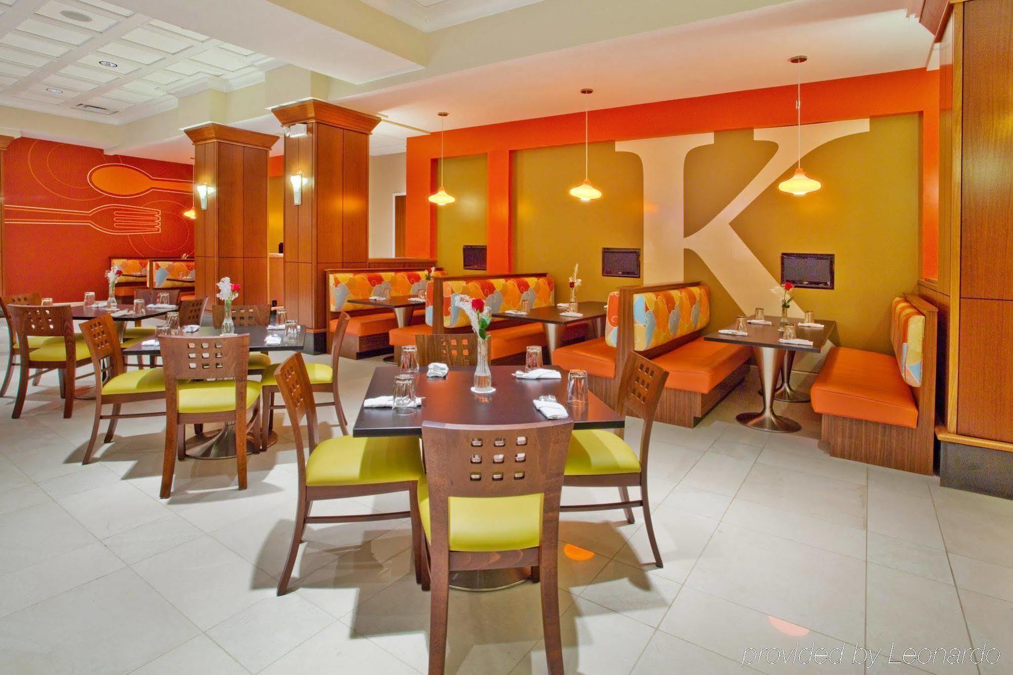 Hilton Garden Inn دالتون المطعم الصورة